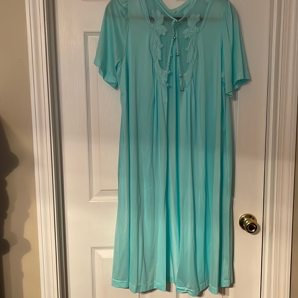 2 piece matching light green gown set